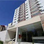Everest Flat Service