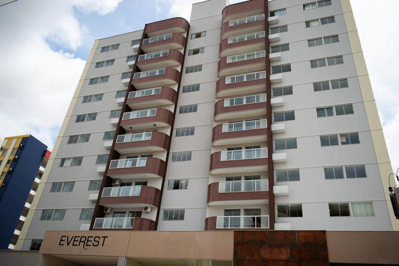Everest Flat Service * Caldas Novas